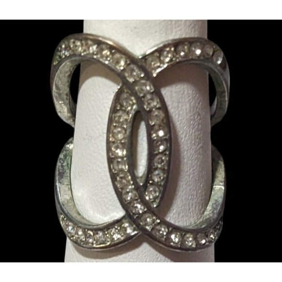 Elegant Glam Silver Tone Rhinestone Crossover Ring Size 6 1/2 - Picture 2 of 12